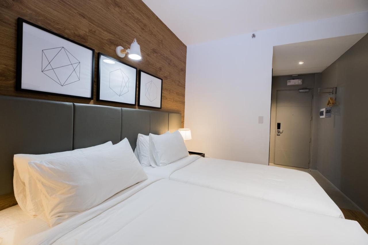 Avior Hotel General Santos City Экстерьер фото